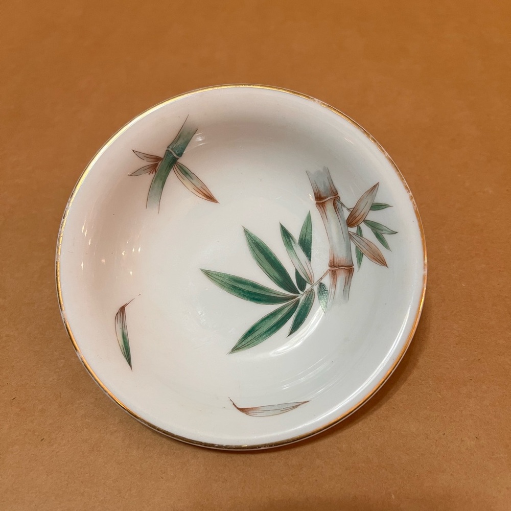 Noritake Canton China Plate with Gold Accents